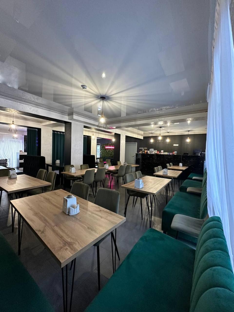 Hotel Naciku Spa 布克维 外观 照片